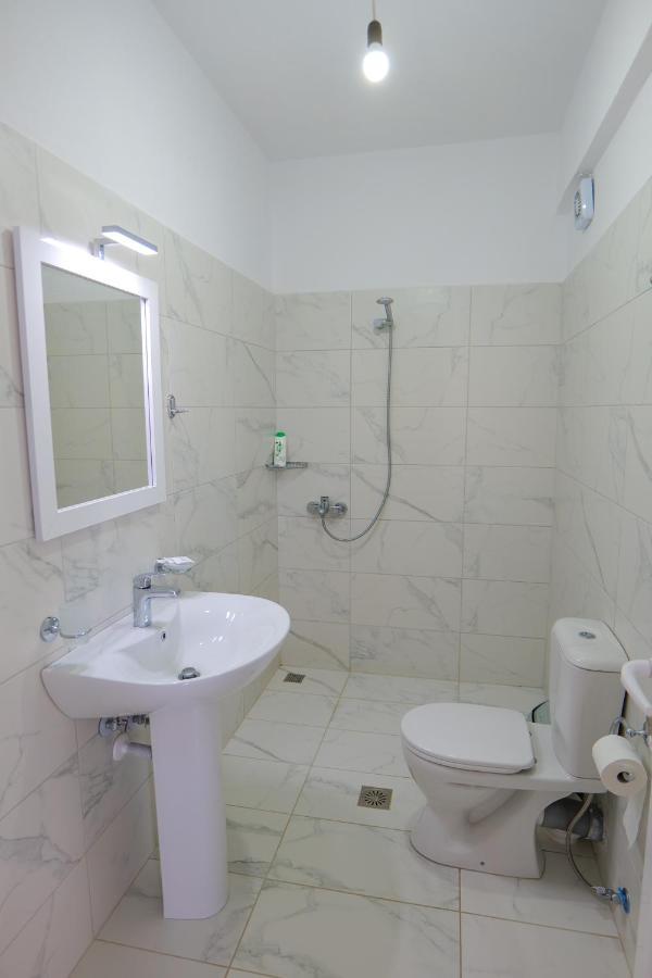 Verano Hotel Sarande Exterior photo